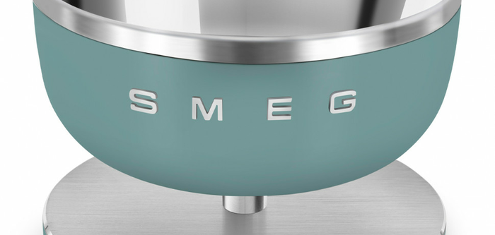 Новые смарт-весы Smeg с подключением к мобильному приложению Новые смарт-весы Smeg с подключением к мобильному приложению